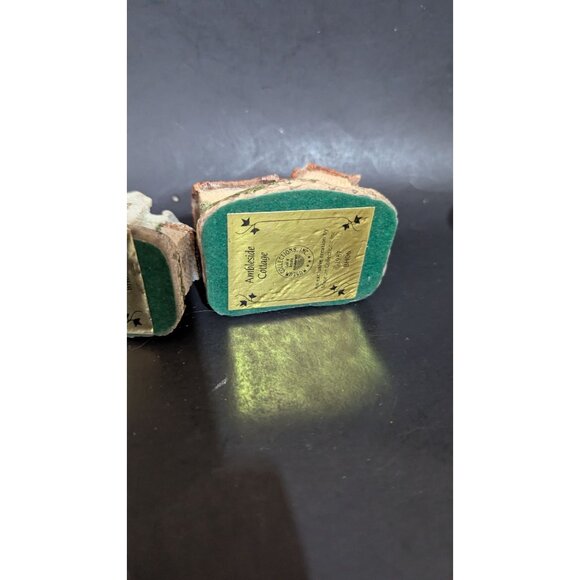 Miniature Hampshire Manor & Ambleside Cottage Figurines Museum Collections 1987 - Picture 8 of 10